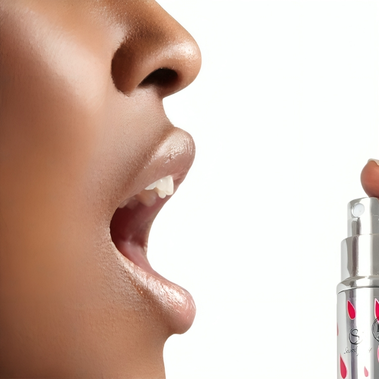 SECRETPLAY - SPRAY ORAL À LA FRAISE